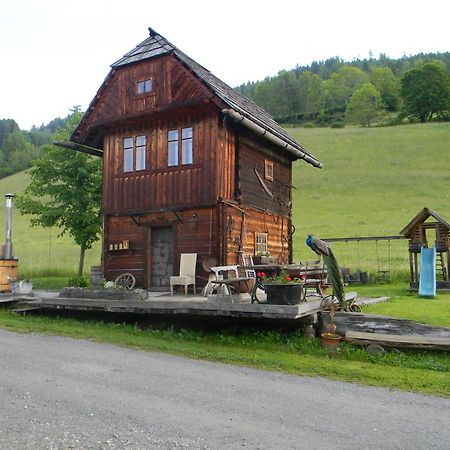 Huettenferien Koeberlhof Sankt Georgen ob Murau Exteriör bild